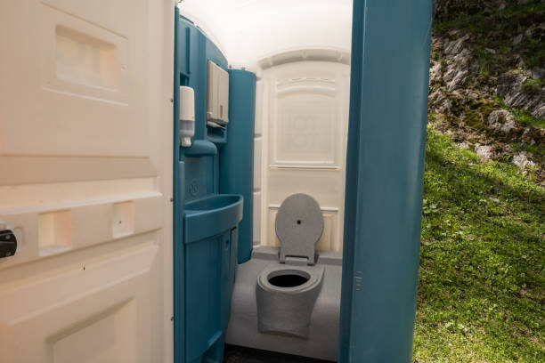 Sanitation services for porta potties in De Soto, KS